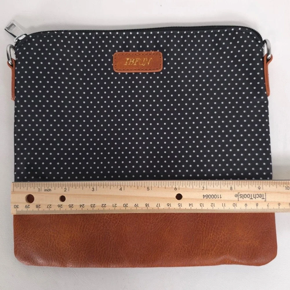 WEEKENDER BAGS 3 pc‎ Shoe Compartment Navy White Polka Dot IBFUN NWOT